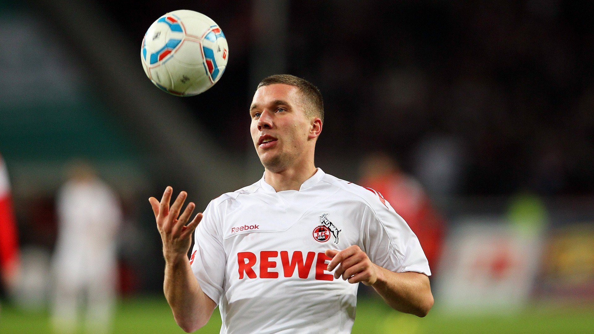 路跑鞋评测挑战赛 专业评测师和普通跑者共同参与打分